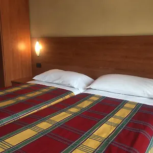 Apartament Holidays 